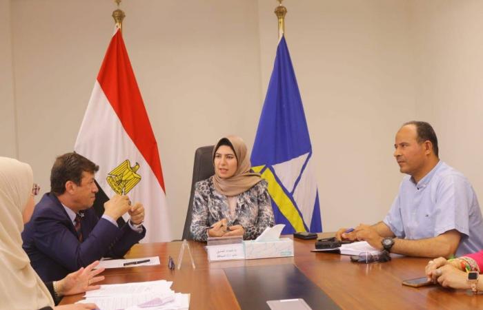 اجتماع
      نائب
      محافظ
      دمياط
      مع
      لجنة
      حماية
      الطفل 