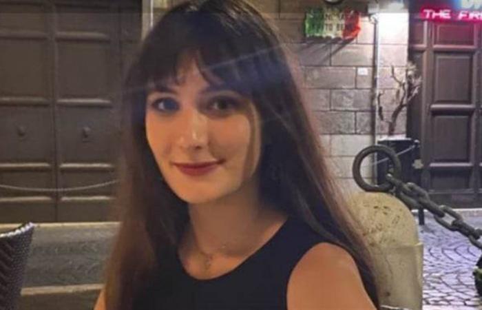 كيف
      أثرت
      حرب
      إيران
      على
      مستقبل
      الإدارة
      الأمريكية؟