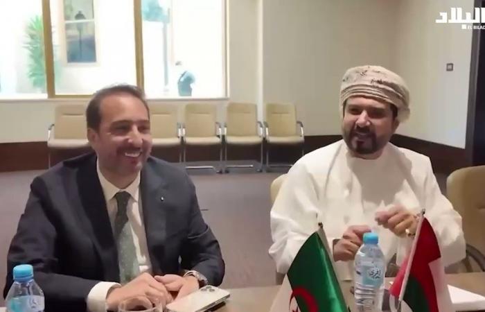 رئيس
      مجلس
      التجديد
      الإقتصادي
      الجزائري
      يلتقي
      وزير
      التجارة
      والصناعة
      وترويج
      الاستثمار
      بسلطنة
      عمان