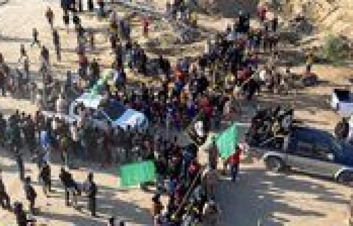 الجيش
      الإسرائيلي
      يعلن
      تسليم
      "حماس"
      لجثة
      رهينة
      للصليب
      الأحمر