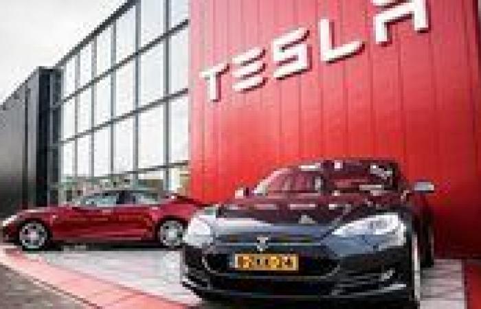 تراجع
      أسهم
      تسلا
      بعد
      أرباح
      أقل
      من
      التوقعات