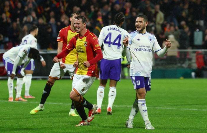 جو
      أهيد
      إيجيلز
      يهزم
      أستون
      فيلا
      وأولمبيك
      ليون
      وسبورتينج
      براجا
      يواصلان
      الانتصارات
      في
      الدوري
      الأوروبي