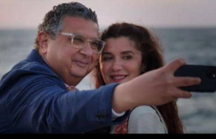 إيرادات
      السينما
      أمس..
      فيلم
      السادة
      الأفاضل
      يطيح
      بـ
      وفيها
      ايه
      يعني
      من
      المركز
      الأول