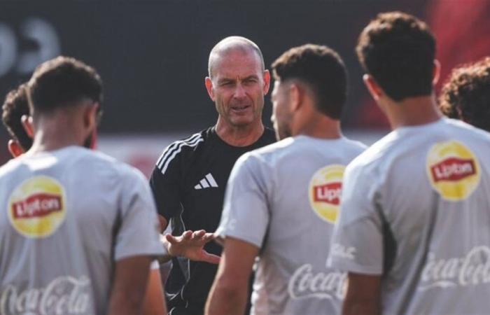 ياسر
      ريان:
      توروب
      استسهل
      مواجهة
      نوار
      البوروندى
      وتغييراته
      أربكت
      الأهلى