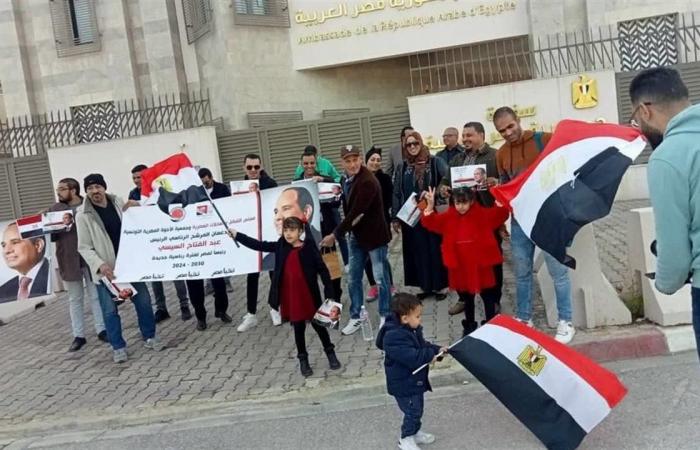 القنصل العام لمصر في ميلانو: إقبال كبير من المصريين في ميلانو على انتخابات مجلس النواب