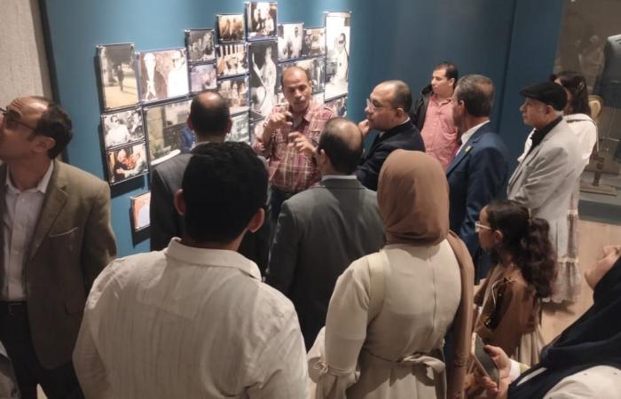 من أجل "عودة الضوء".. مستشارو هيئة قضايا الدولة فى متحف نجيب محفوظ