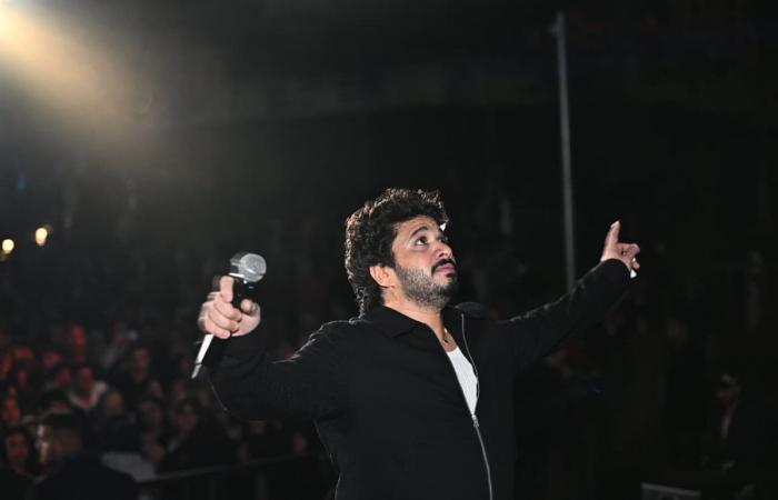 بالصور..
      مصطفى
      حجاج
      يواصل
      تألقه
      في
      ويشعل
      حفله
      الثاني
      بال
      "كريسماس"
      فى
      العاصمة
      الجديدة