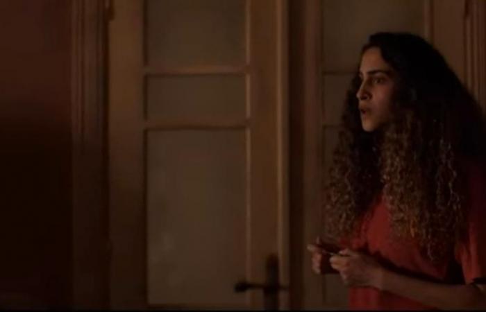 دنيا وائل تكشف سرا جديدًا في الحلقة 28 من مسلسل ميد تيرم