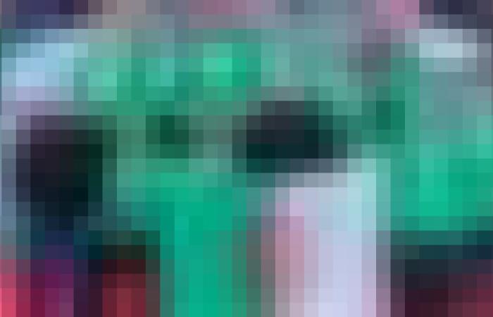 المنتخب الوطني للريشة الطائرة يتوج بالبطولة العربية ويهيمن على المنافسة في القاهرة