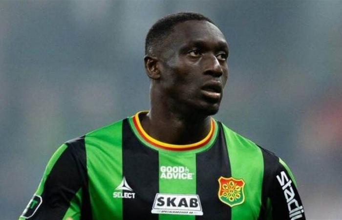 تقرير: تعثر انتقال هدف الأهلي السابق إلى الشارقة الإماراتي