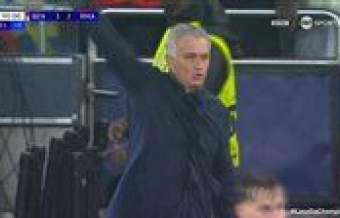 جوزيه مورينيو يفتح باب التاريخ.. قرار مفاجئ يتيح للحارس تروبين التقدم ويمنح بنفيكا بطاقة ملحق دور الـ16