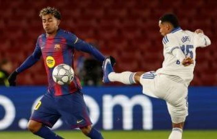 برشلونة ضد كوبنهاجن.. البارسا يتأخر بهدف مفاجئ فى الشوط الأول