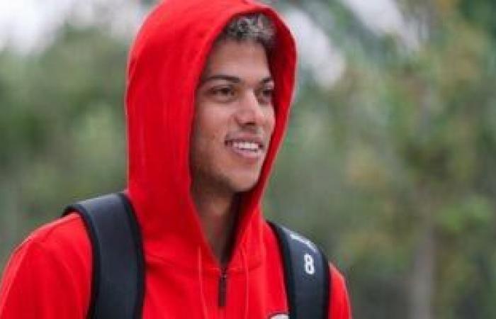 تطورات أزمة تخلّف إمام عاشور عن رحلة تنزانيا ..عقوبات قوية تنتظر اللاعب