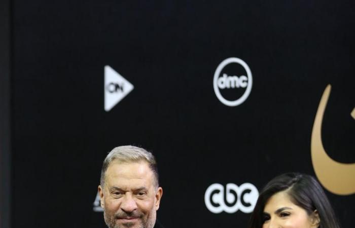 ماجد المصري وزوجته على السجادة الحمراء لحفل المتحدة لمسلسلات رمضان 2026