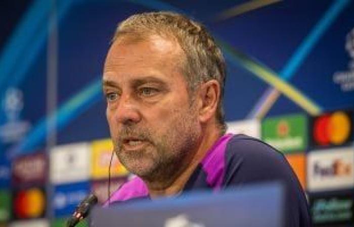 إلتشي ضد برشلونة.. فليك: لا نملك الكثير من المال لضم لاعبين فى يناير