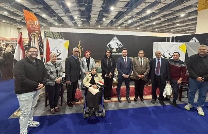 تنسيقية شباب الأحزاب والسياسيين تستضيف المؤثرين ورموز الثقافة بمعرض الكتاب