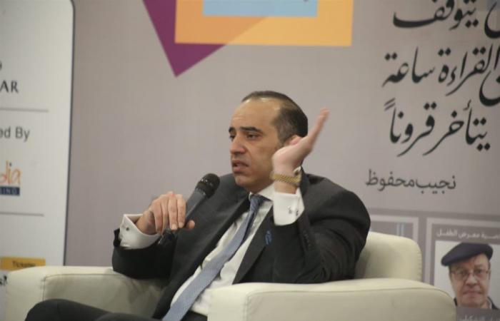 فوزي: الدستور هو الوثيقة الأسمى لتنظم السلطات وضمان حقوق المواطنين