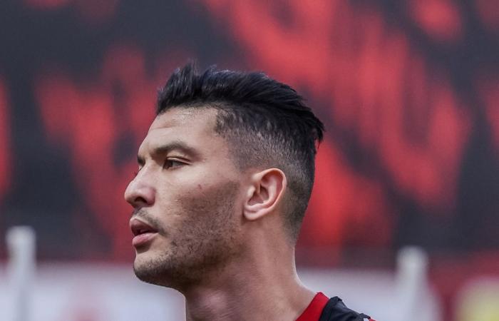 مران الأهلى.. الظهور الأول لهادى رياض وكامويش.. واستمرار أشرف دارى