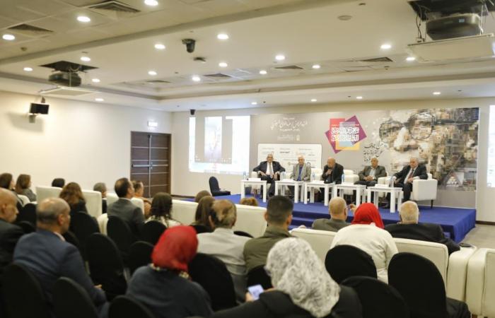 من يكتب التاريخ؟.. ندوة بمعرض الكتاب تستعيد رحلة محمد صابر عرب