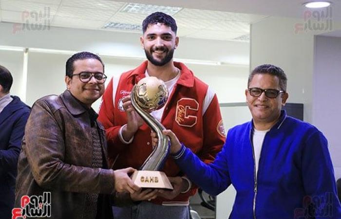 نجوم منتخب اليد يزورون اليوم السابع بعد التتويج بكأس الأمم الأفريقية.. صور