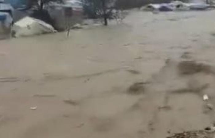 مصرع طفلين جراء السيول فى ريف اللاذقية شمال غربى سوريا