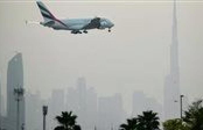 فايننشال تايمز تكشف كواليس حظر دخول الإيرانيين للإمارات في ظل التوتر العسكري