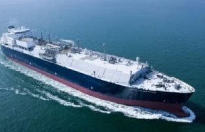 ناقلة نفط تتعرض لهجوم بقذيفة قرب الدوحة