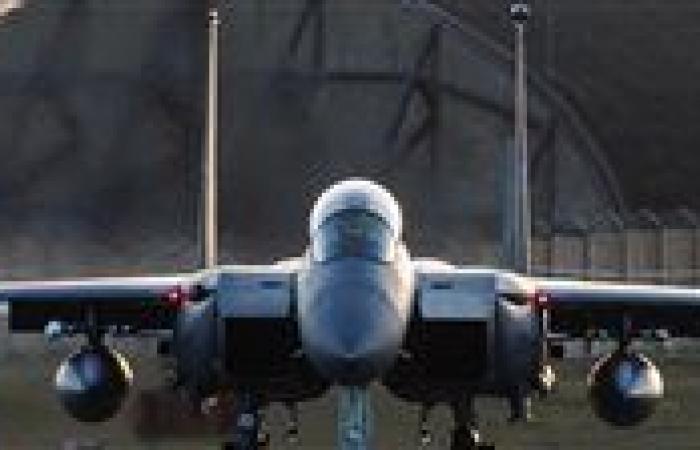 أكسيوس يؤكد إسقاط مقاتلة أمريكية في إيران وبدء البحث عن طاقمها