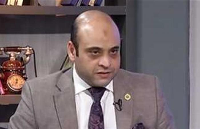 خبير علاقات أسرية: الأب يمثل عنصر الحماية والتوجيه الأساسي في أي أسرة