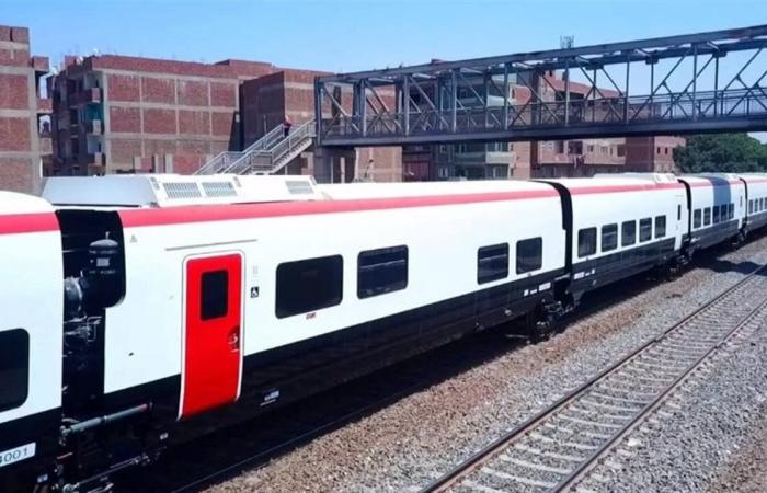 مواعيد قطارات القاهرة - الإسكندرية اليوم الجمعة 3 أبريل 2026