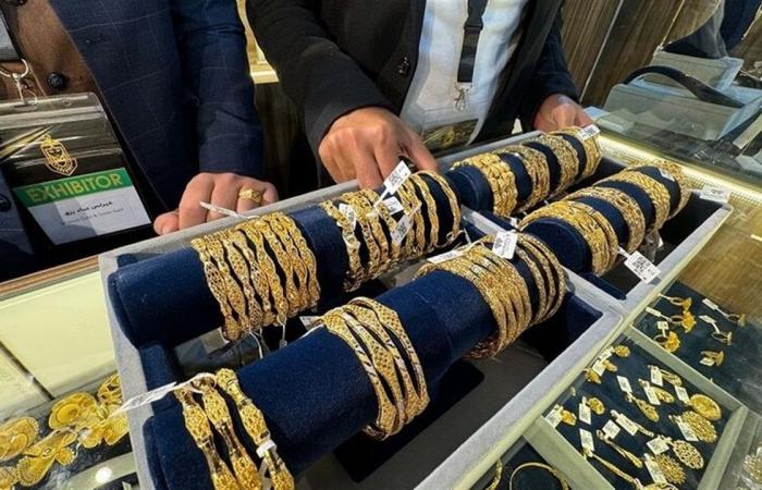 سعر الذهب عيار 21 اليوم الجمعة 3 إبريل 2026 في مصر بالمصنعية