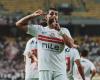 هل
      يلحق
      عدي
      الدباغ
      بمواجهة
      الزمالك
      وديكادها
      الصومالي