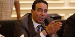 أبو
      العلا:
      قانون
      تنظيم
      المسؤولية
      الطبية
      خطوة
      لتنظيم
      العلاقة
      بين
      الطبيب
      والمريض