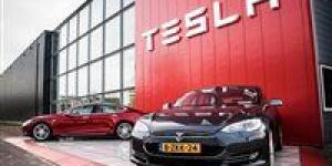 تراجع
      أسهم
      تسلا
      بعد
      أرباح
      أقل
      من
      التوقعات