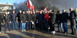 "لوبي" يثير اهتمام الأحزاب