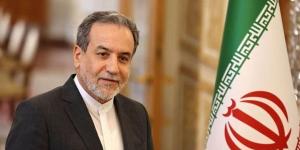 إيران تدين "التنمر الأمريكي" ضد فنزويلا وتعتبر التهديدات العسكرية انتهاكًا للقانون الدولي