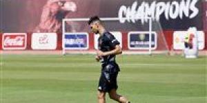 الأهلي يبدأ تسويق أشرف داري في أوروبا والخليج تمهيدًا لرحيله في يناير