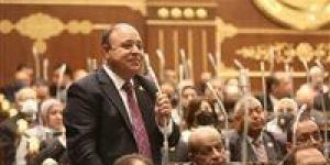 حسين
      خضير:
      إرسال
      القافلة
      الطبية
      إلى
      السودان
      تجسيد
      للدور
      الإنساني
      لمصر
      وتأكيد
      على
      دعم
      القيادة
      السياسية
      للخرطوم