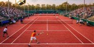 سلامة
      اللاعبين
      أولا..
      اتحاد
      التنس
      يعلن
      انطلاق
      الموسم
      بعد
      شهر
      رمضان