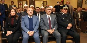 محافظ الجيزة يزور مقر الكنيسة الإنجيلية بالجيزة للتهنئة بعيد الميلاد المجيد (صور)
