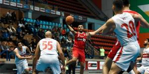 الأهلي يحسم قمة السلة بفوز صعب على الزمالك