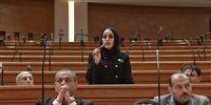 النائبة سامية الحديدي تطالب بتدخل عاجل لمواجهة انتشار الكلاب الضالة بمدينة العاشر من رمضان