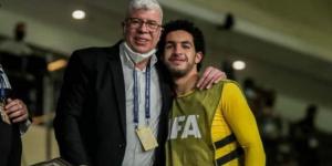 هل يرحل حارس الأهلي؟ شوبير يكشف حقيقة احتراف مصطفى شوبير