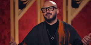 العسيلي يثير حماس الجمهور بإعلان أعمال صيفية جديدة وتعاون غنائي مع بوسي