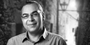 يعرف أسماء الفرق الانجليزية.. تعرف على طفولة أحمد خالد توفيق