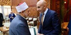 شيخ الأزهر ووزير التعليم يبحثان تعزيز التعاون المشترك لتطوير المناهج التعليمية