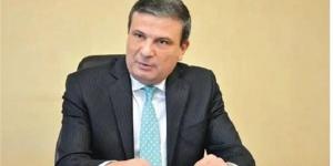 وزير الزراعة يدشن البرنامج التدريبي الأول للممارسات الزراعية الجيدة لبساتين النخيل