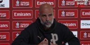 بيب جوارديولا يشيد بمحمد صلاح: أسطورة ليفربول تستحق وداعًا تاريخيًا