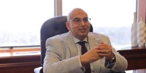 أشرف عبد الغني: تمرير قرار حماية مضيق هرمز صعب والتطبيق شبه مستحيل ميدانيًا