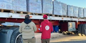 استمرار جهود الهلال الأحمر لإغاثة الأشقاء في قطاع غزة